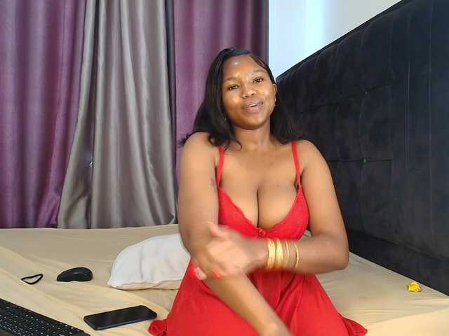 Tasty-titties live cam on BongaCams