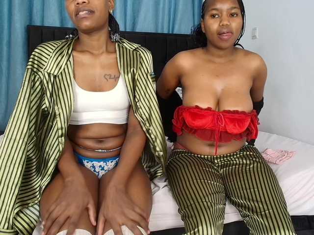 tasty-titties live show