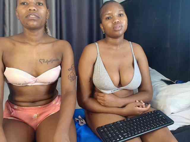 Tasty-titties webcam