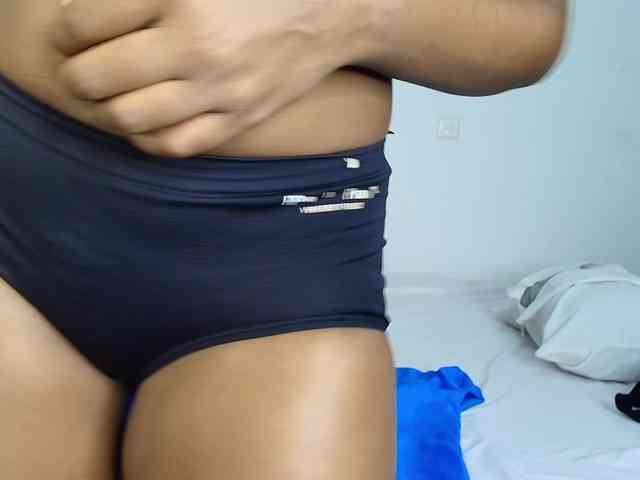 Tasty-titties webcam
