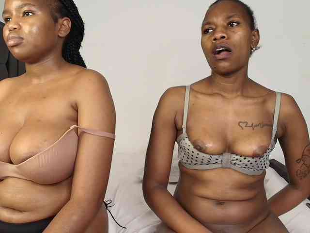 Tasty-titties webcam