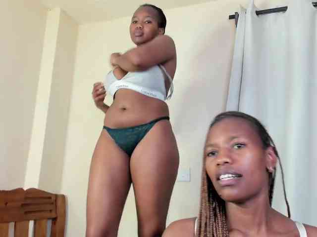 Tasty-titties webcam