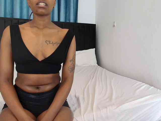 Tasty-titties webcam