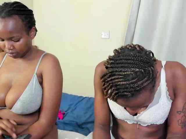Tasty-titties webcam