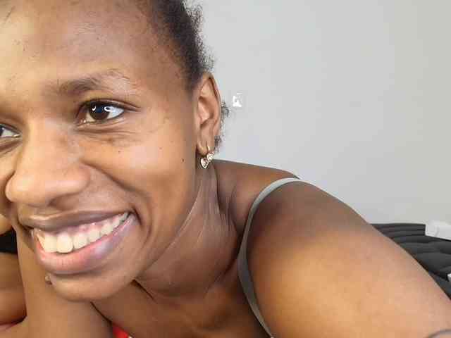 Tasty-titties webcam