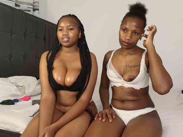 Tasty-titties webcam