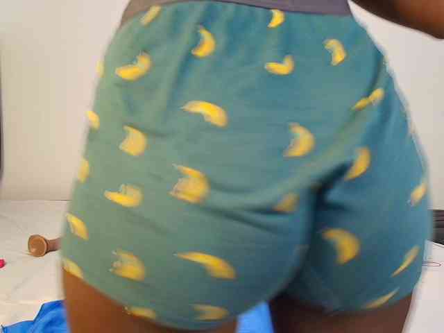Tasty-titties webcam