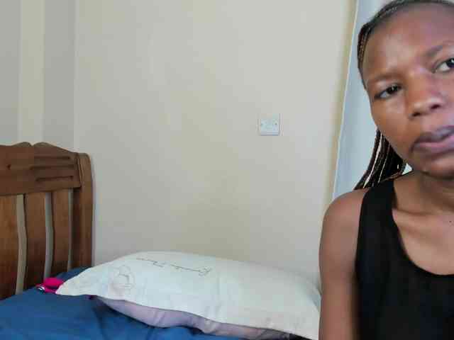 Tasty-titties webcam