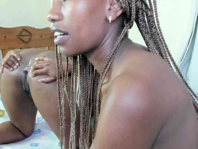 Tasty-titties webcam