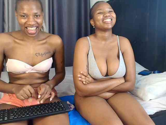 Tasty-titties webcam