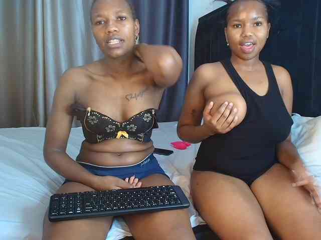 Tasty-titties webcam