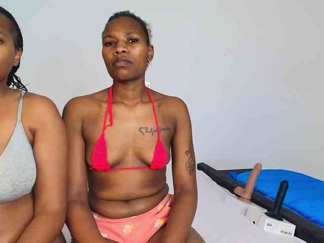 Tasty-titties webcam