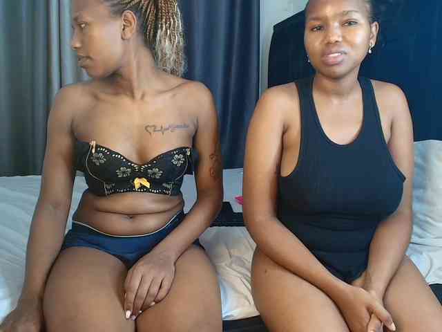 Tasty-titties webcam