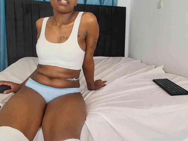Tasty-titties webcam