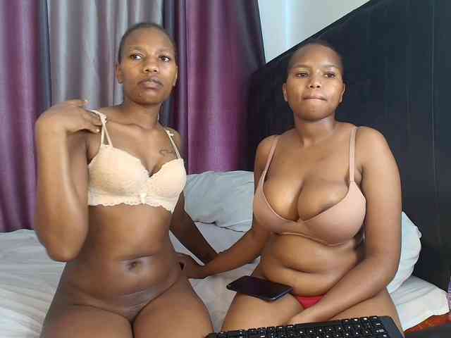 Tasty-titties webcam