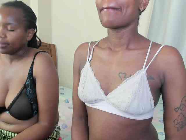 Tasty-titties webcam