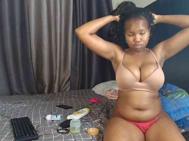 Tasty-titties webcam