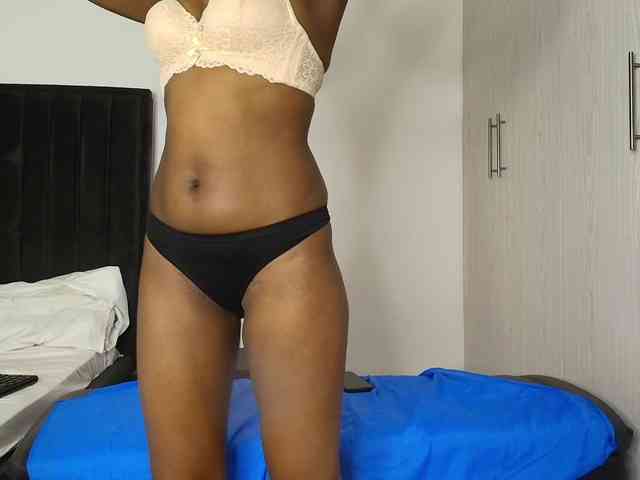 Tasty-titties webcam