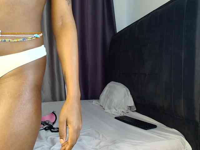 Tasty-titties webcam