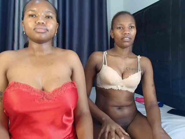 Tasty-titties webcam