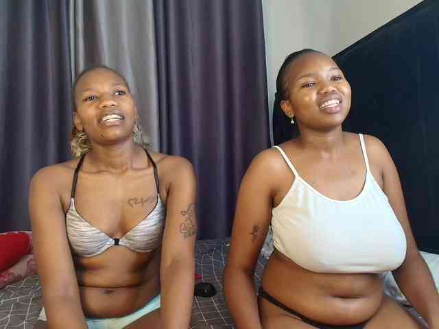 Tasty-titties webcam