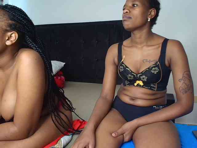 Tasty-titties webcam