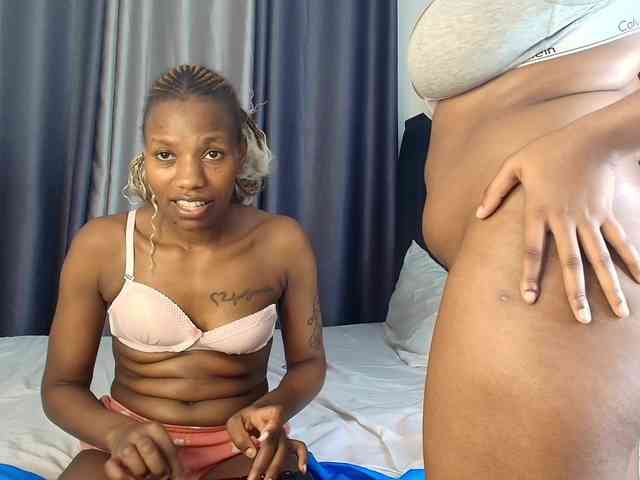 Tasty-titties webcam