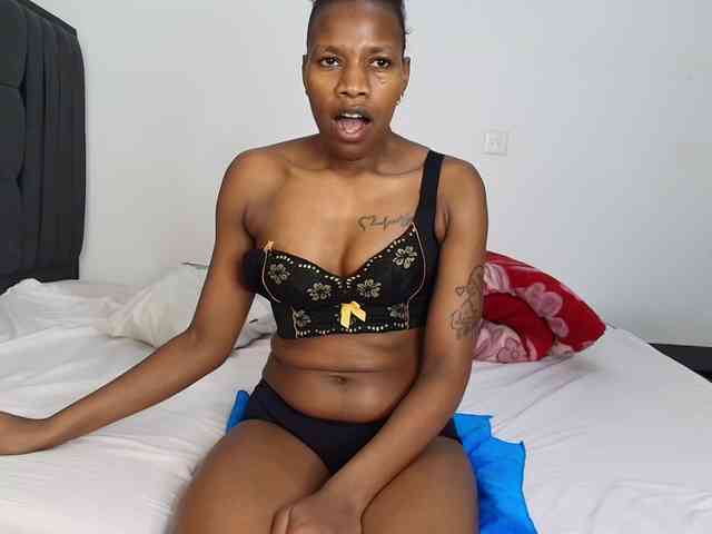 Tasty-titties webcam