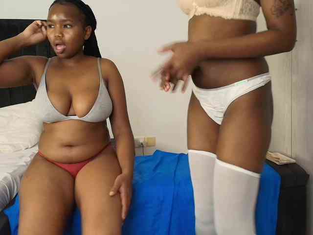 Tasty-titties webcam