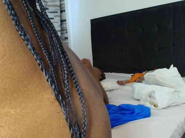 Tasty-titties webcam