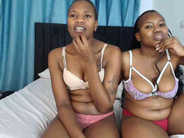 Tasty-titties webcam