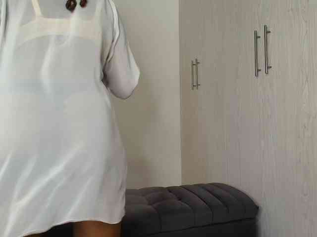 Tasty-titties webcam