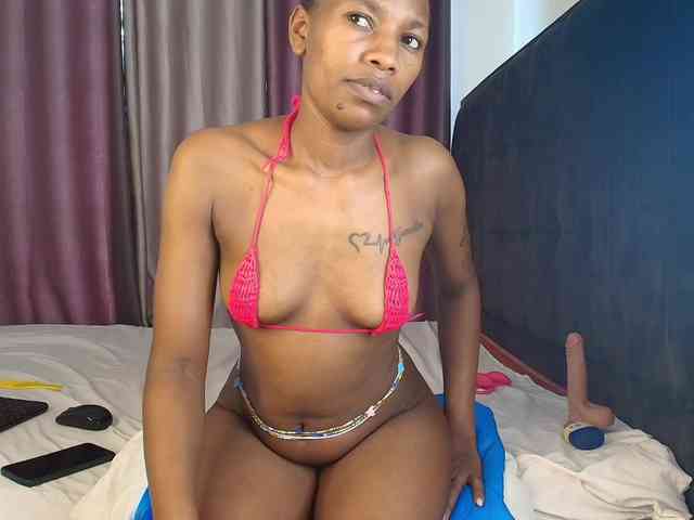 Tasty-titties webcam