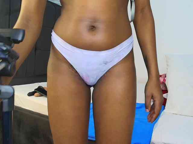 Tasty-titties webcam