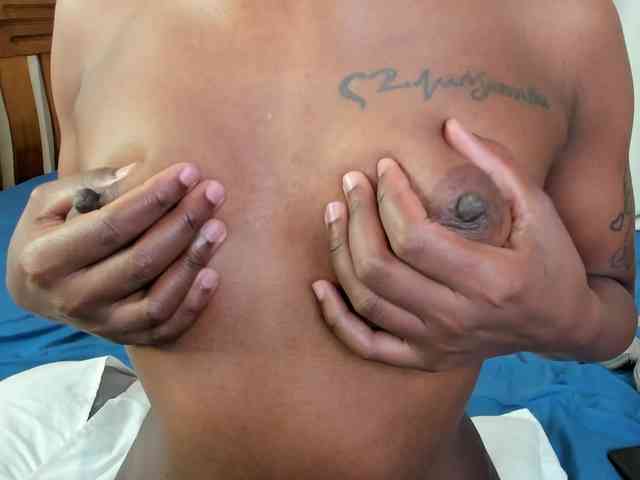 Tasty-titties webcam