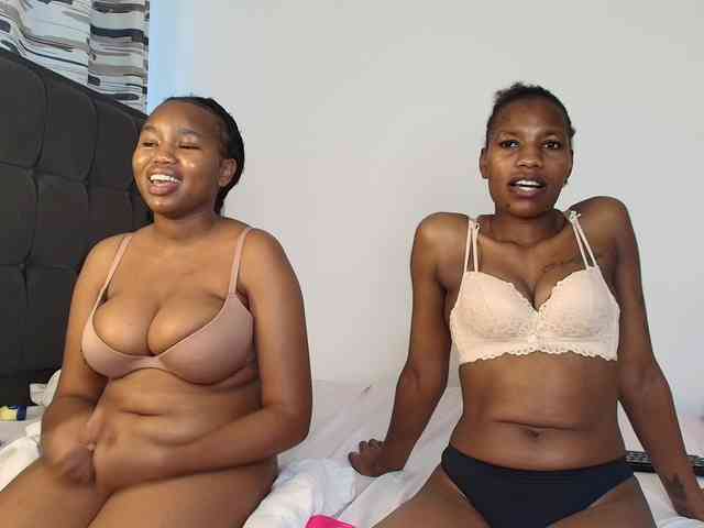 Model: Tasty-titties