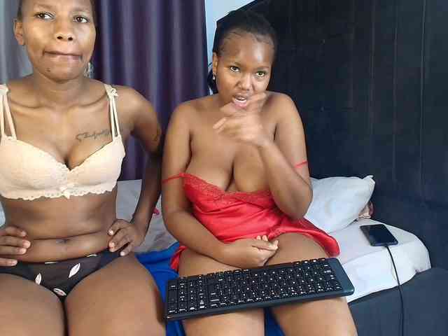 Tasty-titties webcam