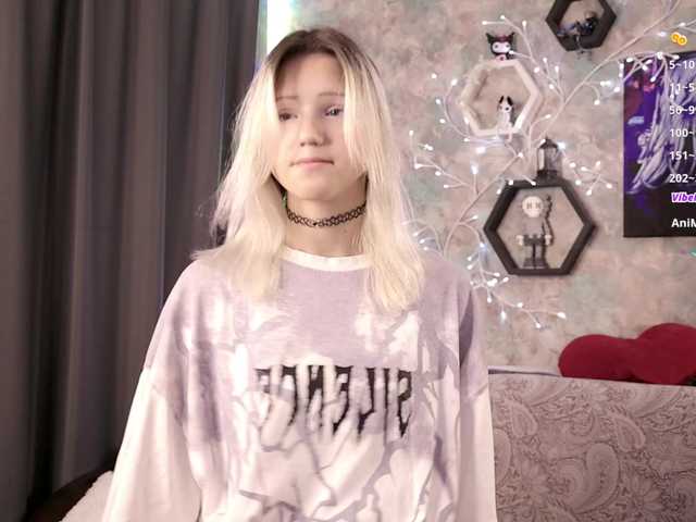 Yunakiss live cam on BongaCams