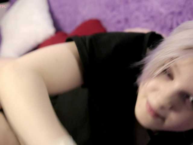 Yunakiss's BongaCams show and profile