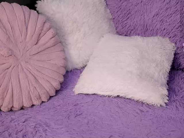 Yunakiss live cam on BongaCams