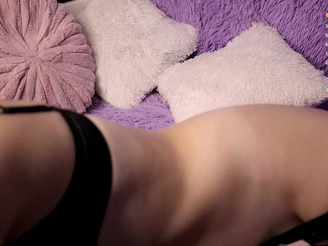 Yunakiss live cam on BongaCams