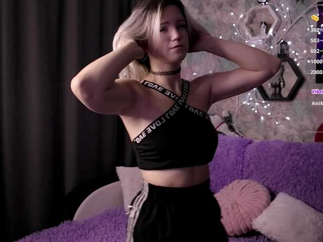 Yunakiss live cam on BongaCams
