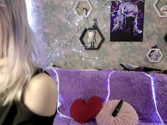 Yunakiss's BongaCams show and profile