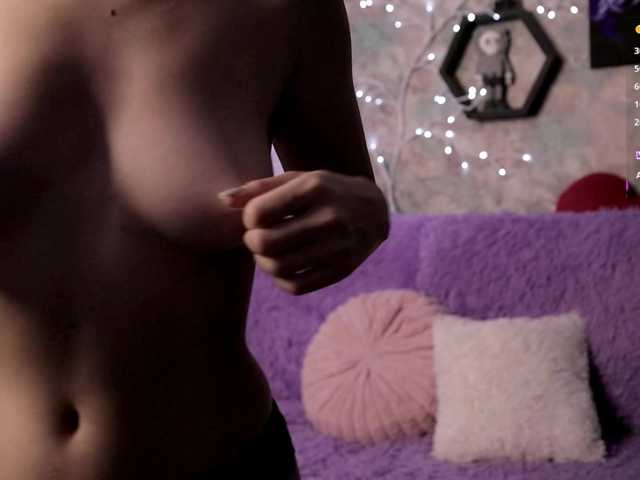 Yunakiss live cam on BongaCams