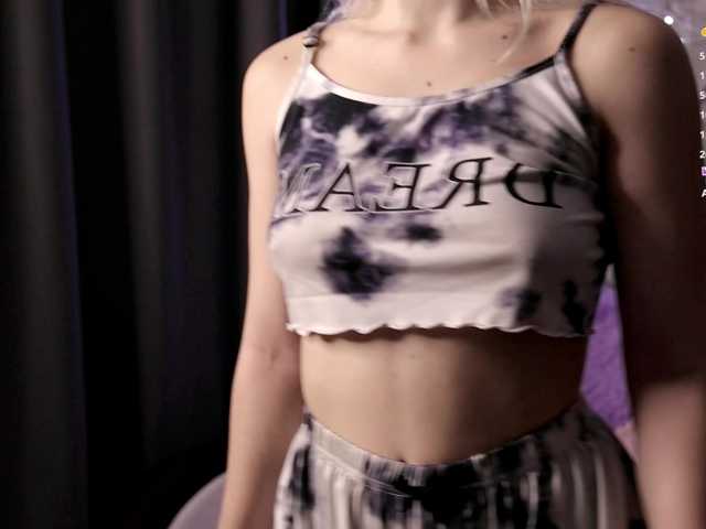 Yunakiss live cam on BongaCams
