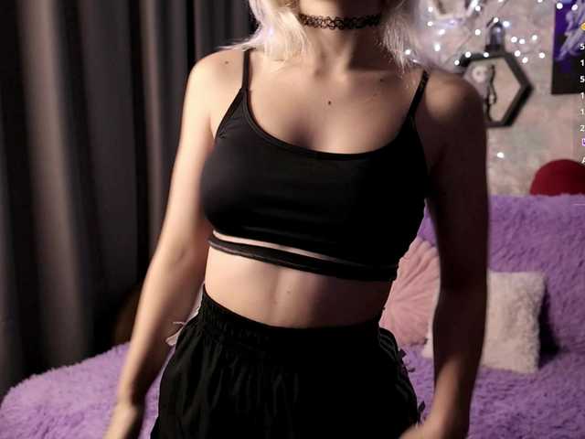 Yunakiss live cam on BongaCams