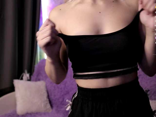 Yunakiss live cam on BongaCams