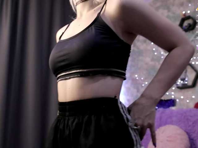 Yunakiss live cam on BongaCams