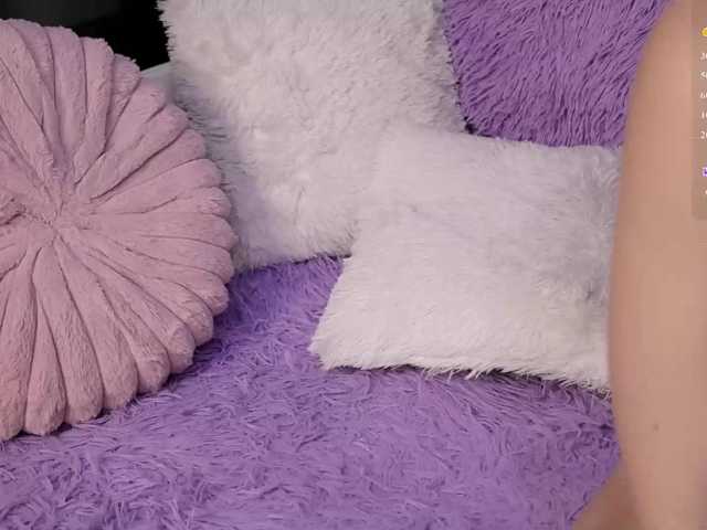 Yunakiss live cam on BongaCams