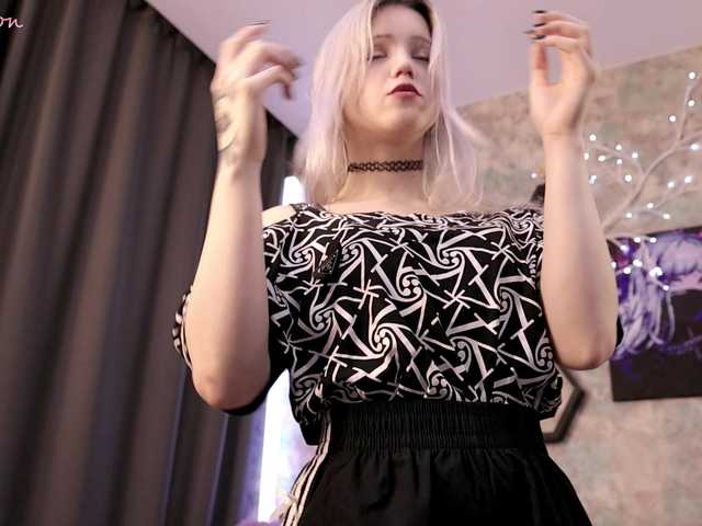 Yunakiss live cam on BongaCams